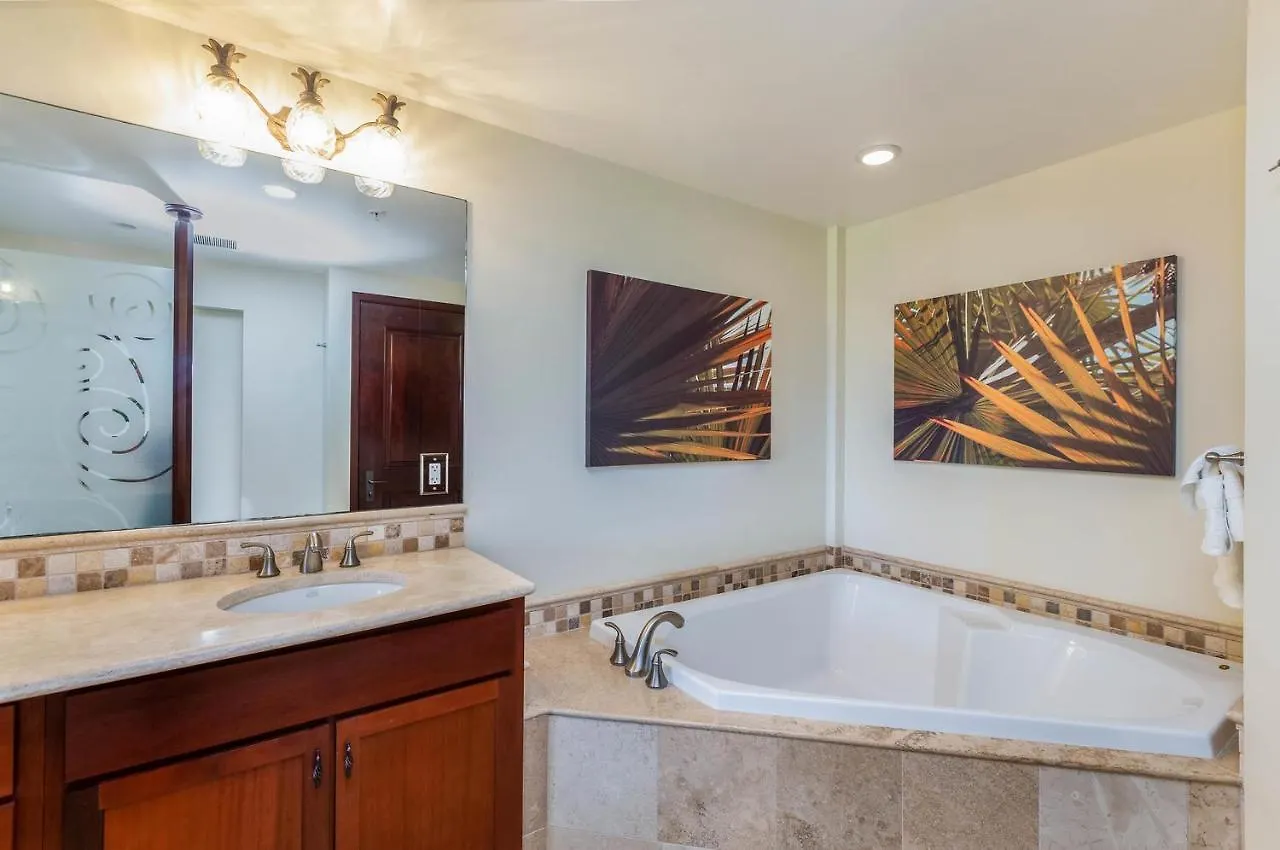 Apartment Waipouli Beach Resort Royal Penthouse Oceanfront Jewel A Building - Best Of The Best! Ac Pool Kapa'a